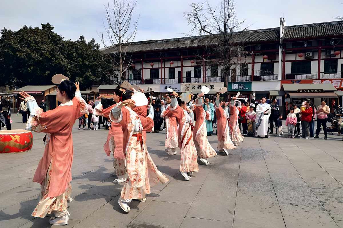成都罨画池广场文艺表演（完）