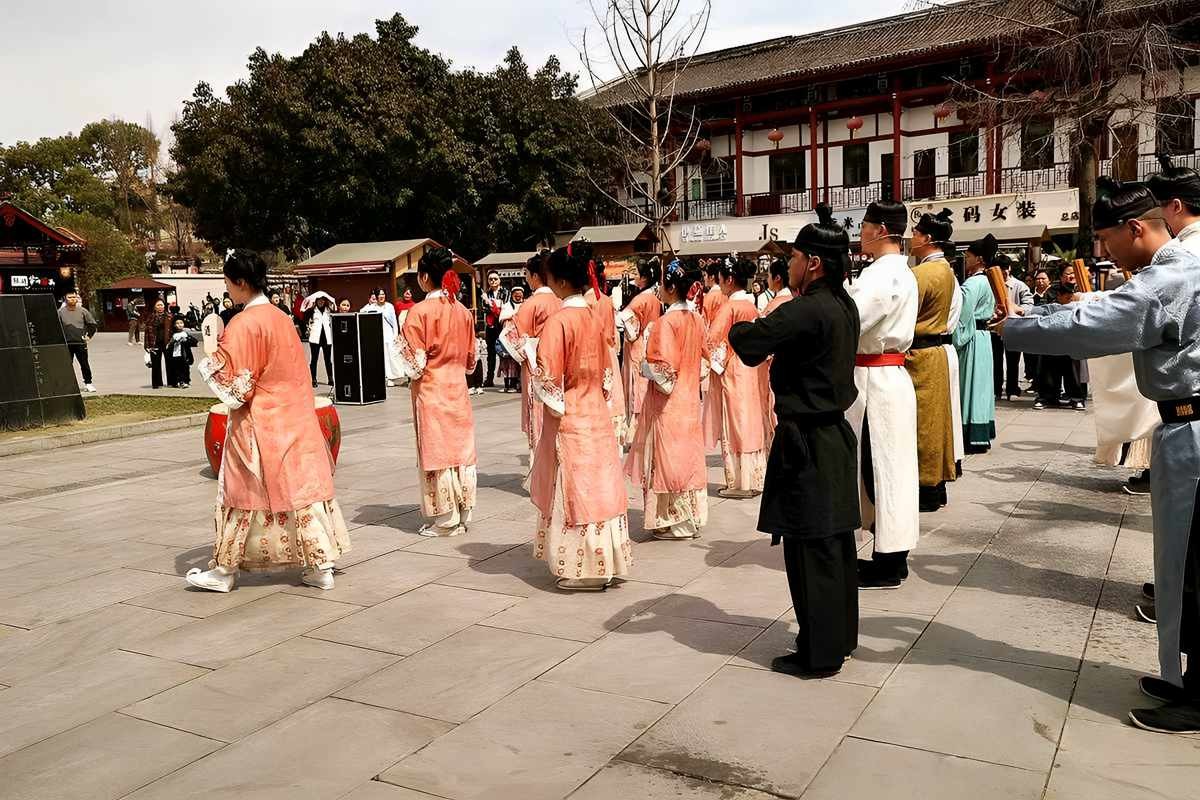 成都罨画池广场文艺表演（完）