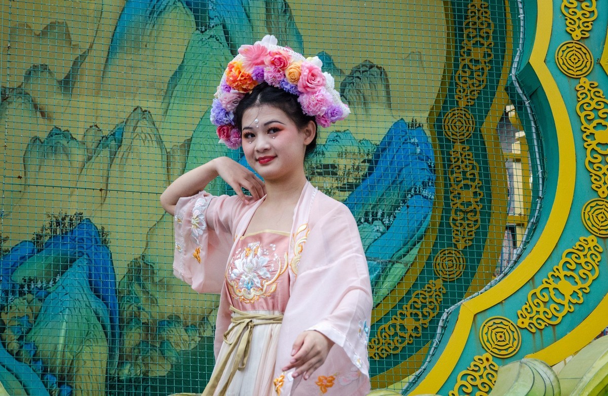 灯会演出人像（十三）