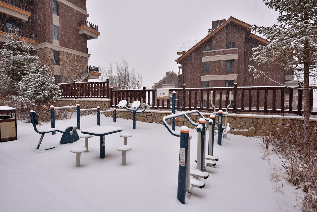 翠云山奥雪小镇---滑雪3/5