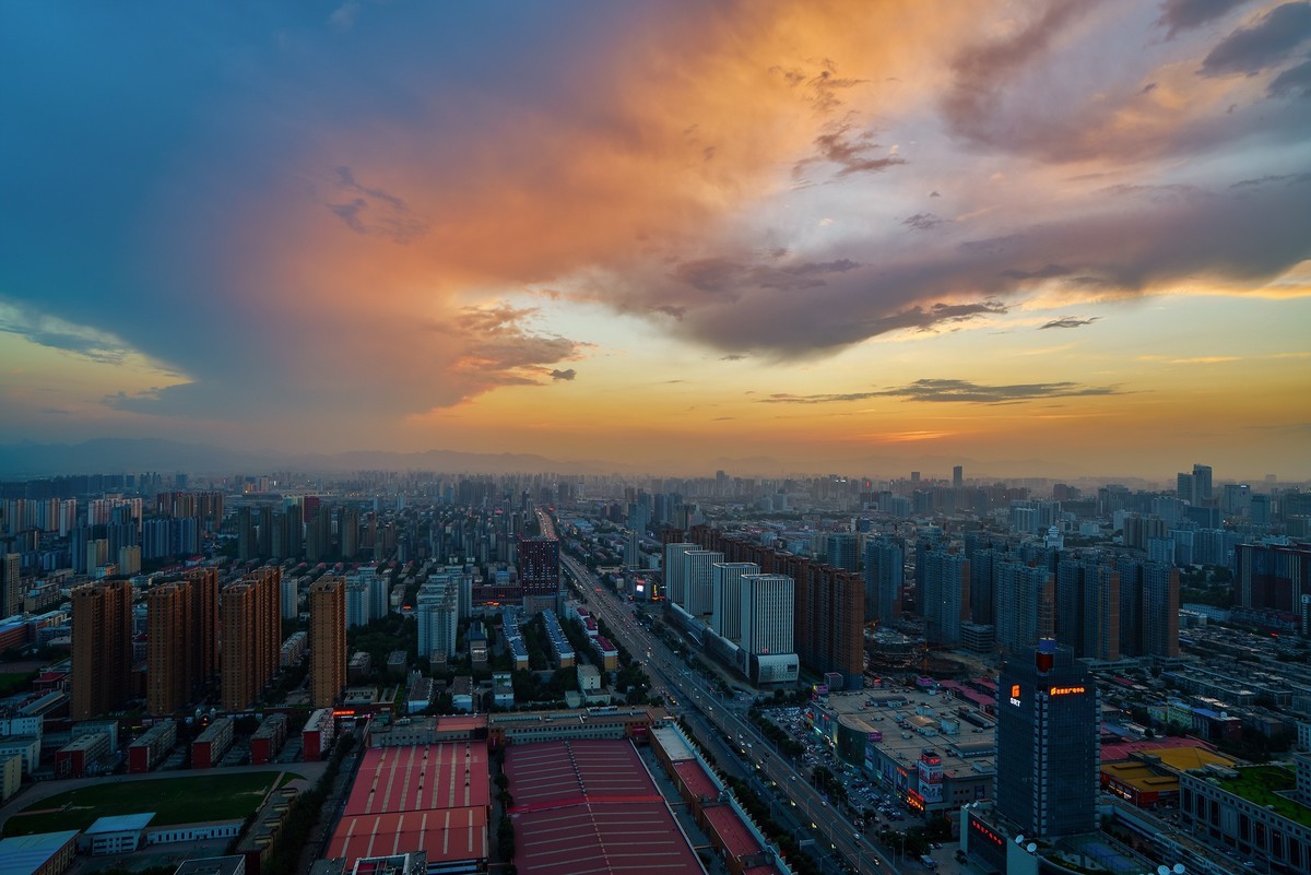 #城市风景一角# 晚霞余晖【电影质感色彩画面】