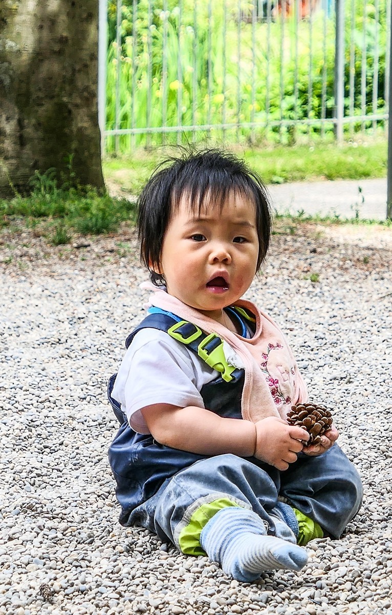 十一个月的小外孙女