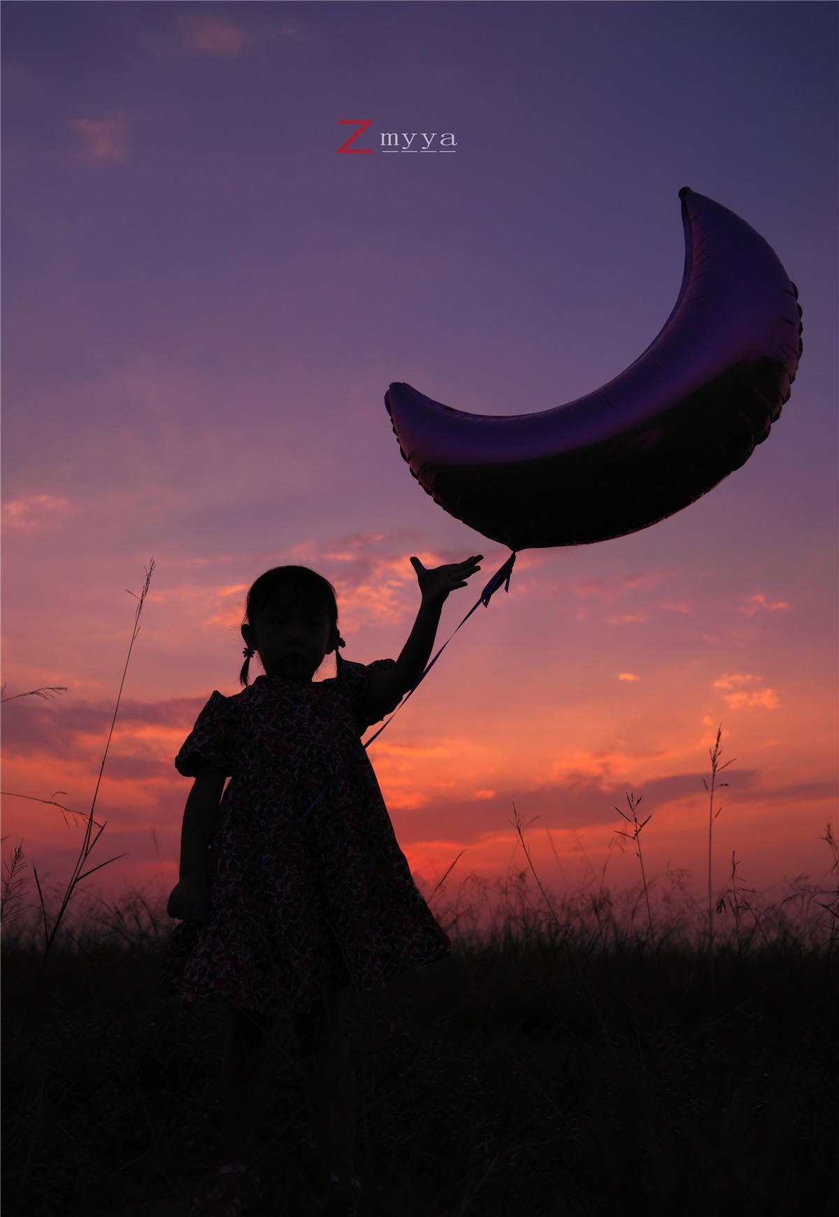 彩云伴我心飞翔！