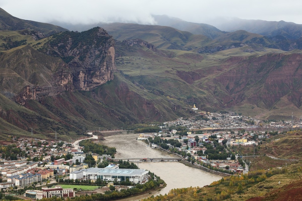 自驾路过青海同德拉加镇随拍！