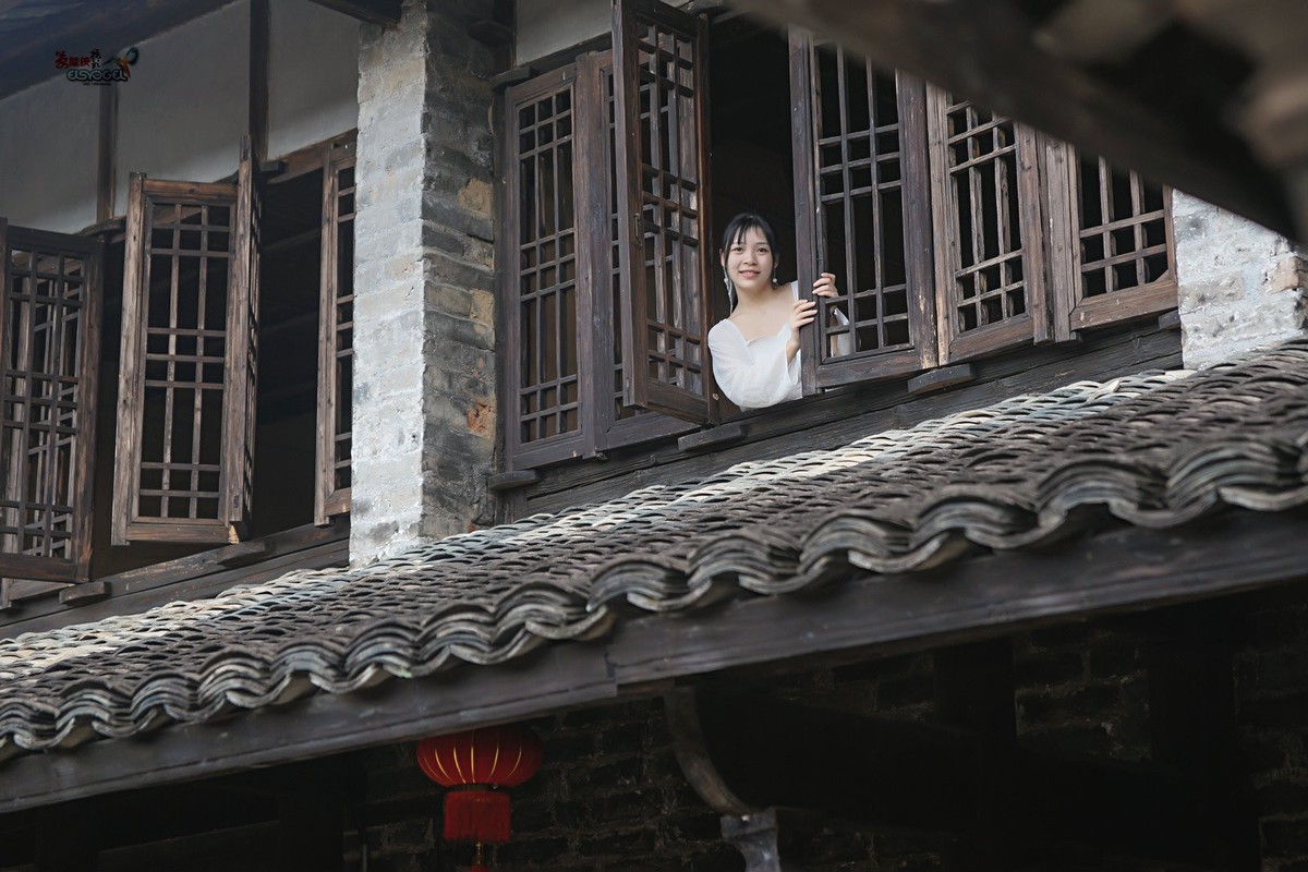 【江西燕翼围美少女】---佳佳