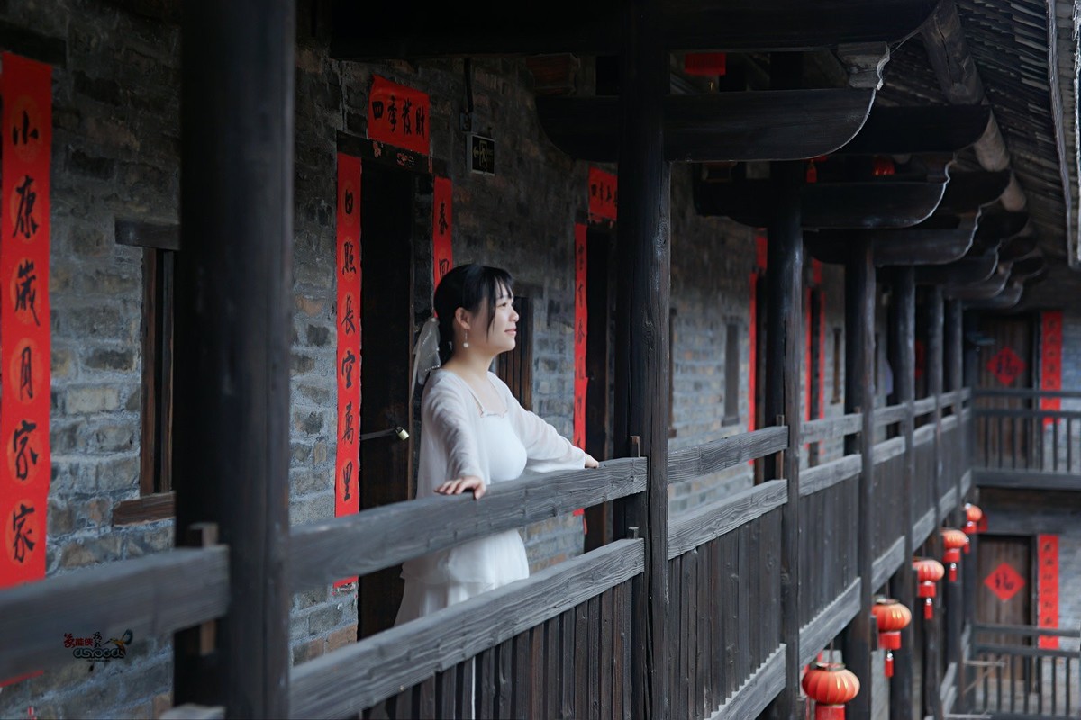 【江西燕翼围美少女】---佳佳