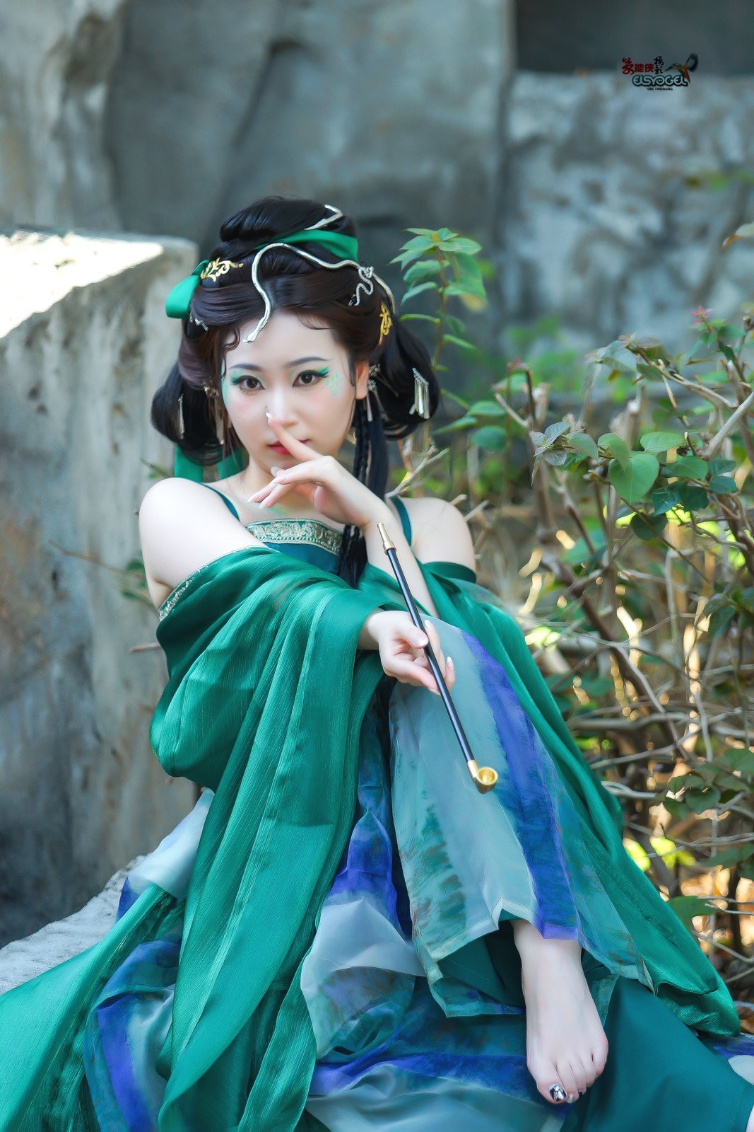 【青蛇出洞】---小魚