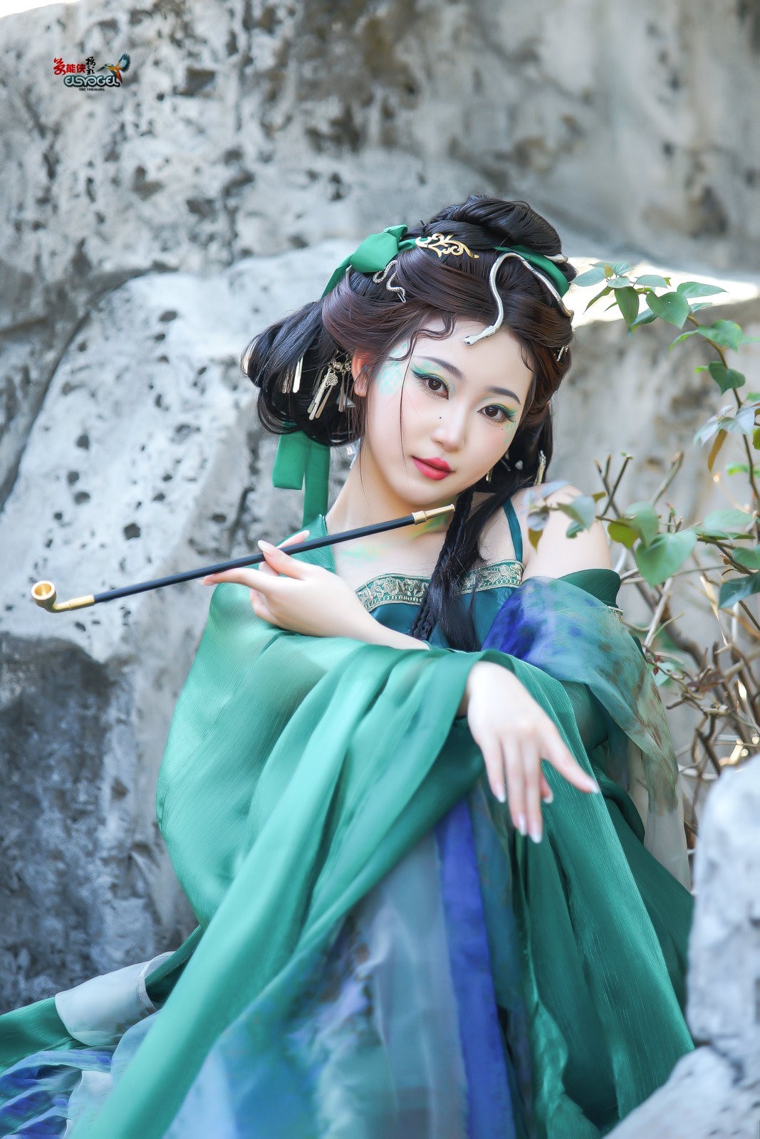 【青蛇出洞】---小魚