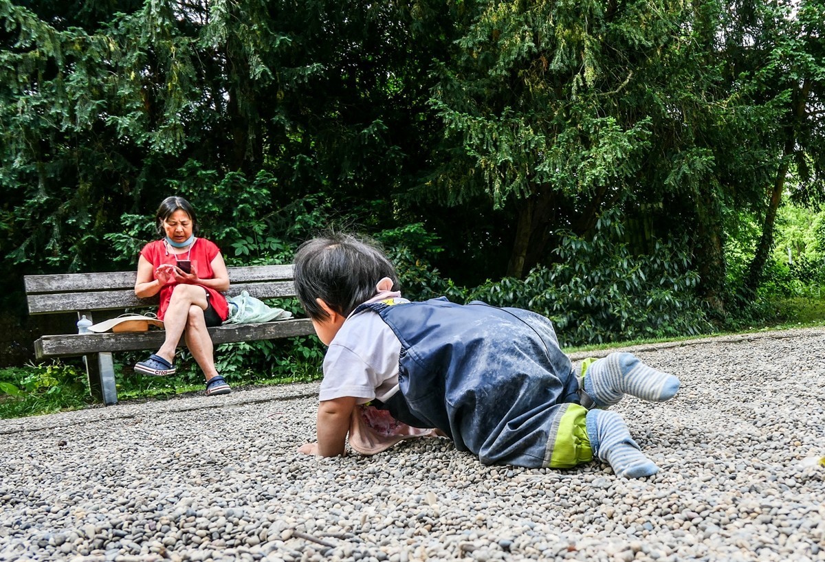 十一个月的小外孙女