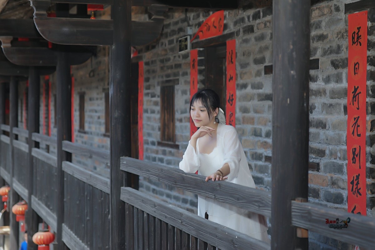 【江西燕翼围美少女】---佳佳