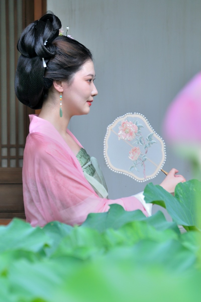 【视觉光影】 模 特 依 萍 （3）