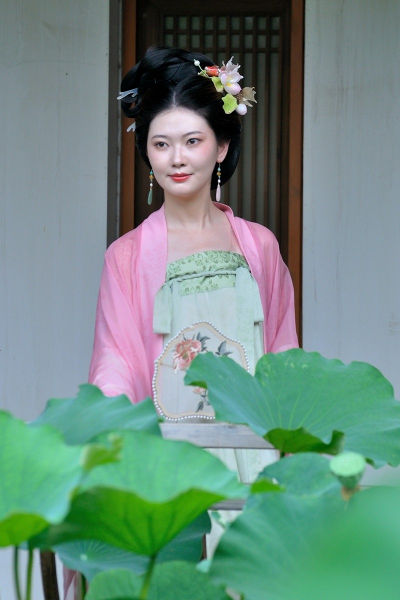 【视觉光影】 模 特 依 萍 （3）