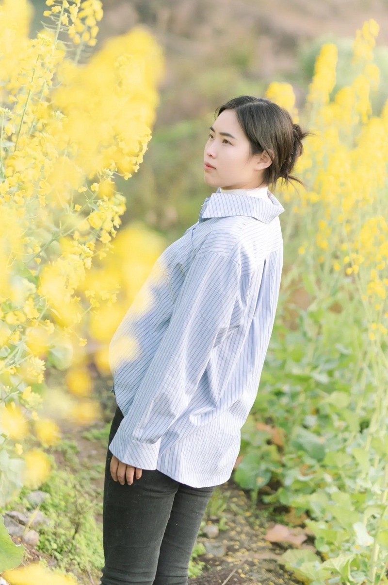 #花开春光寻美景#--湘江边一片金黄的菜花地13