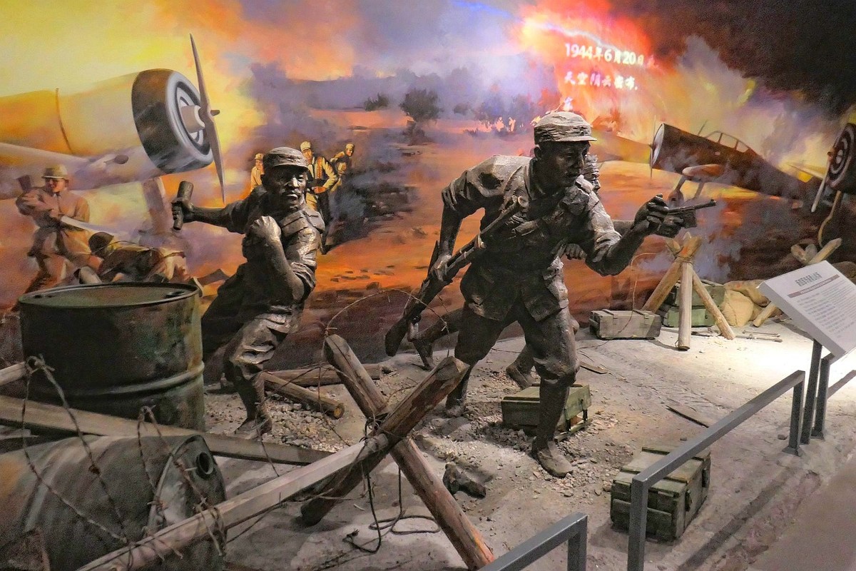 参观江夏革命烈士纪念馆【兼请假】