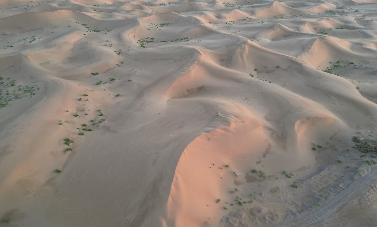 腾格里沙漠航拍二