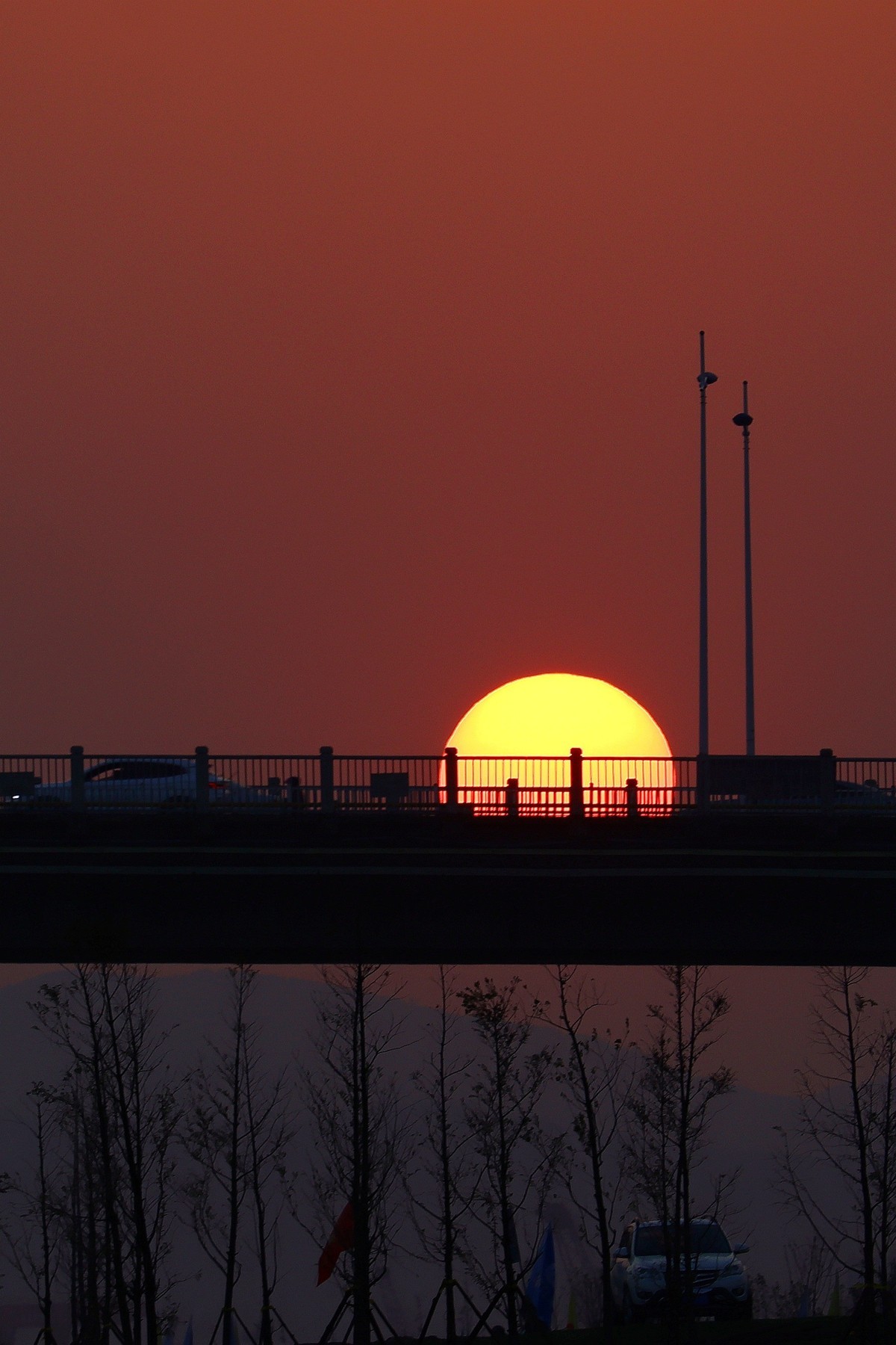 过桥落山的夕阳（二）