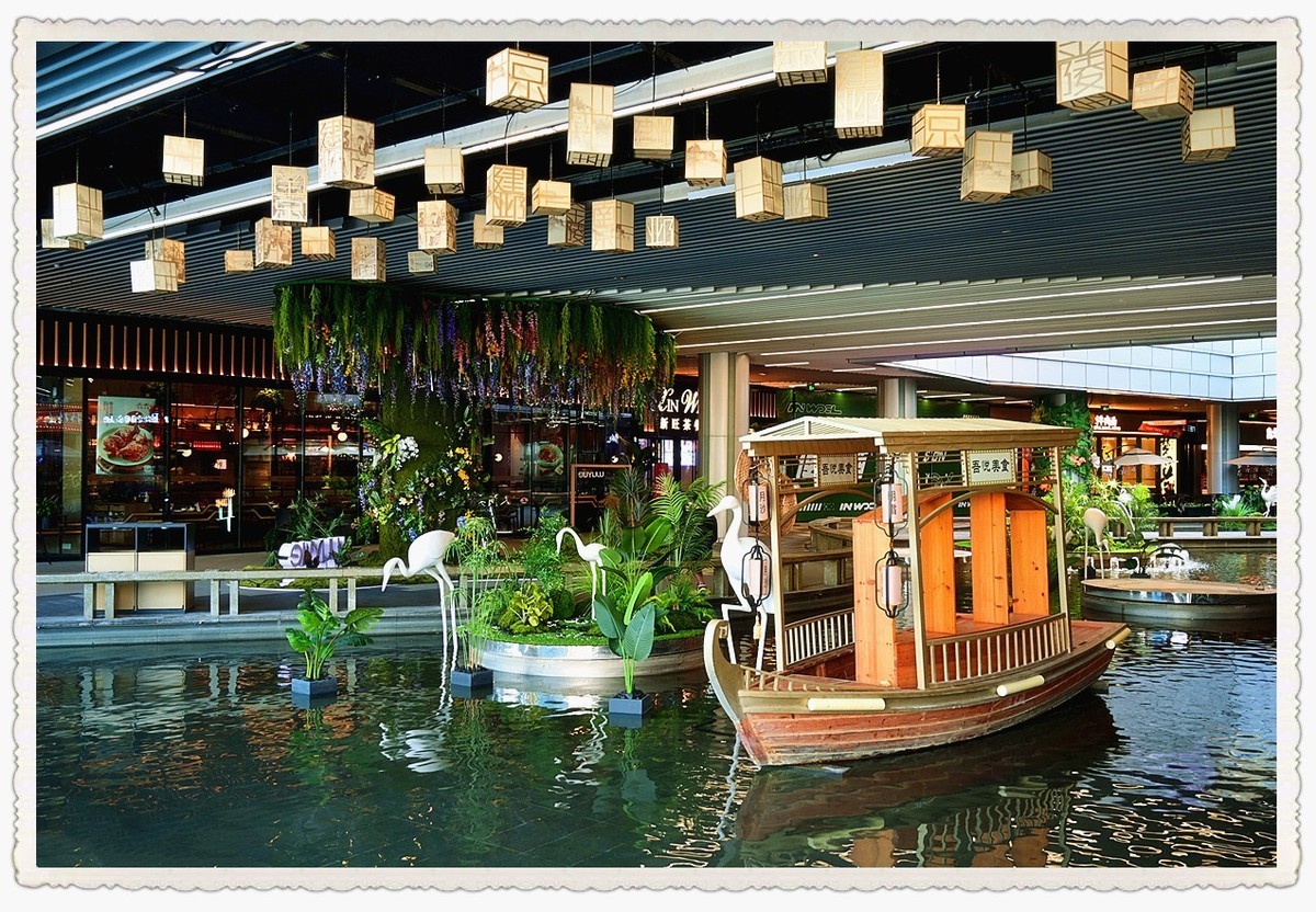 江南风情型商场装饰