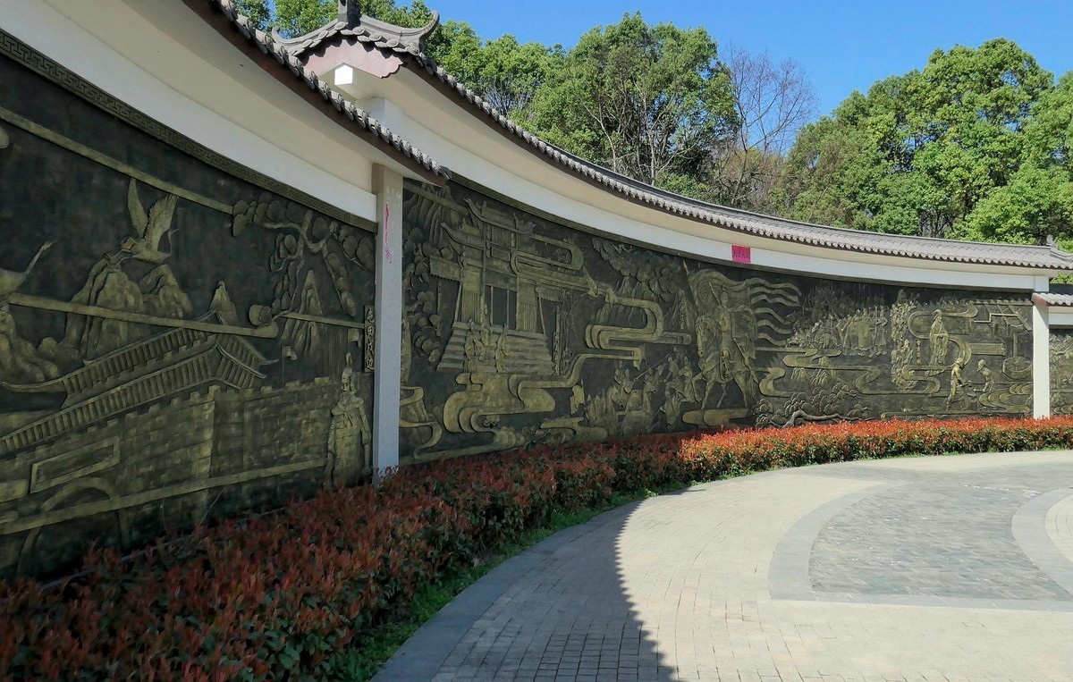 参观江夏革命烈士纪念馆【兼请假】