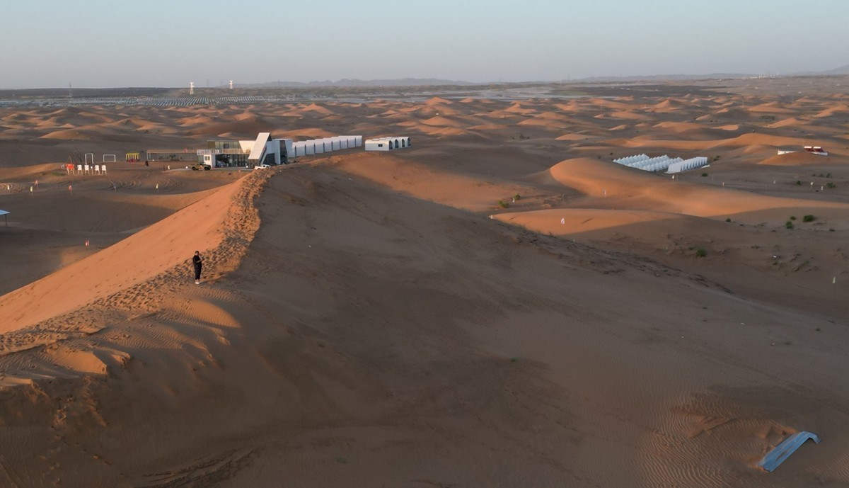 腾格里沙漠航拍二