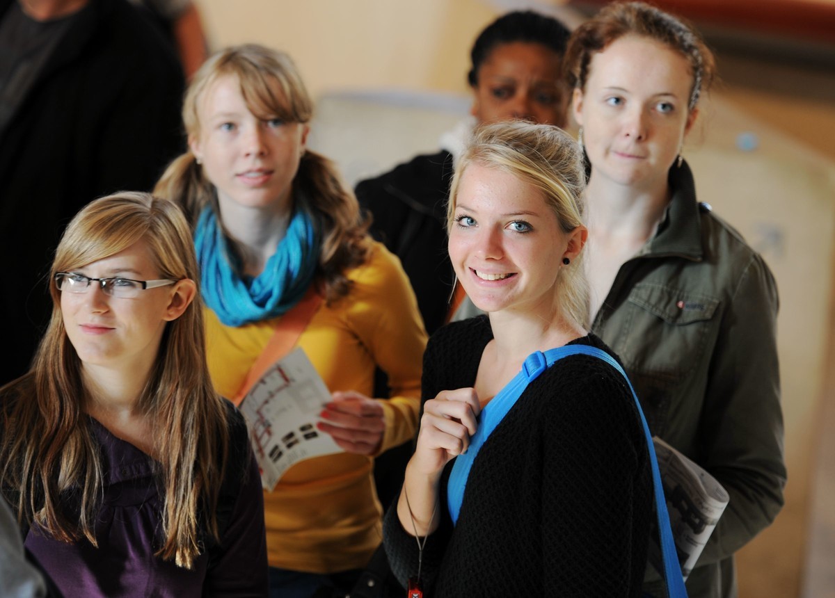 那些擦肩而过美丽的瞬间：欧洲行摄巴黎扫街随拍三