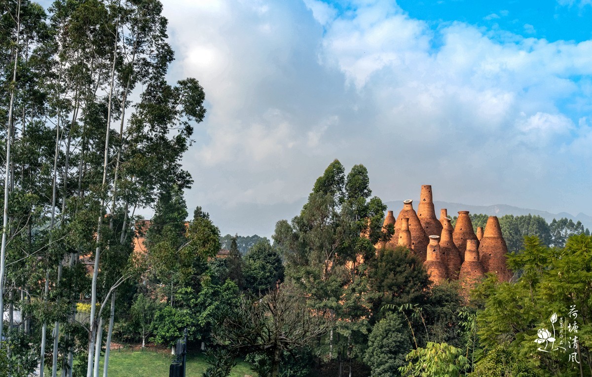 云南，弥勒市，东风韵景区图片。