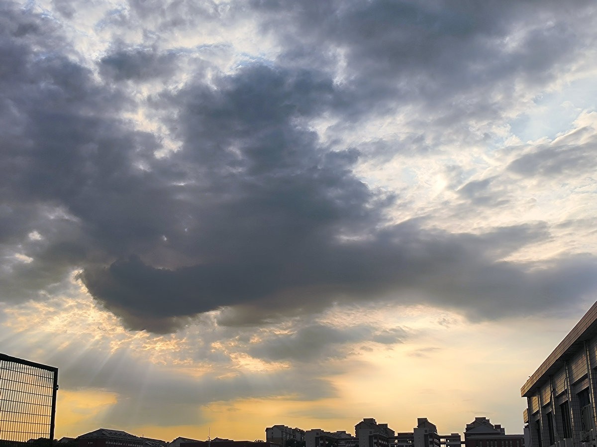 漫步星城 走街串巷（697）强对流天气