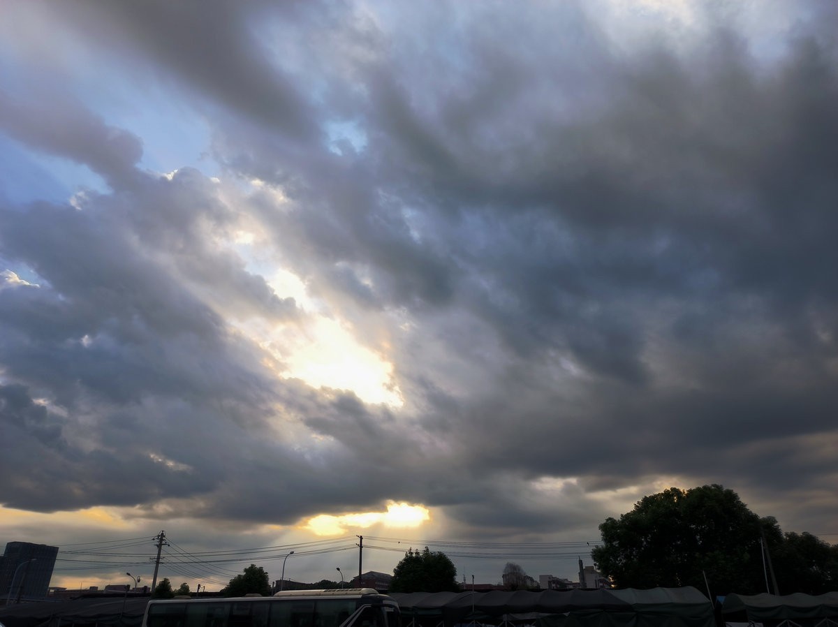 漫步星城 走街串巷（697）强对流天气