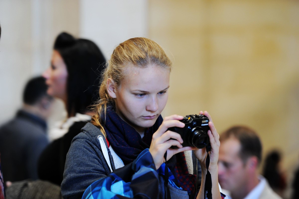 那些擦肩而过美丽的瞬间：欧洲行摄巴黎扫街随拍二