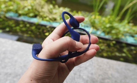 骨传导耳机哪个牌子值得买？推荐五款表现出色的骨传导耳机！