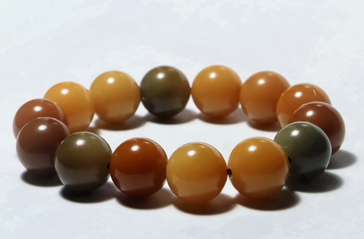 菩提根手串 . 孩子的玩物