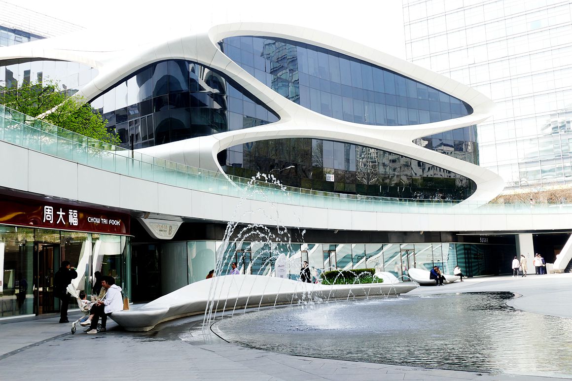 流动的线条--银河SOHO