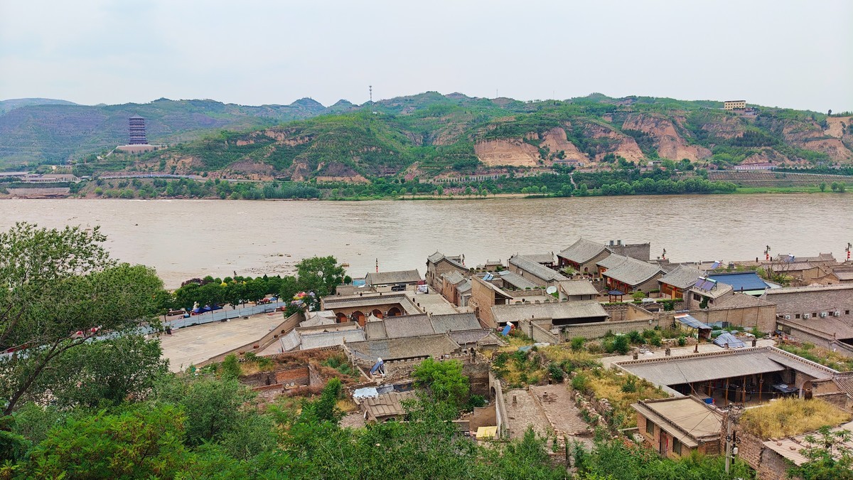 九曲黄河第一镇 碛口古镇