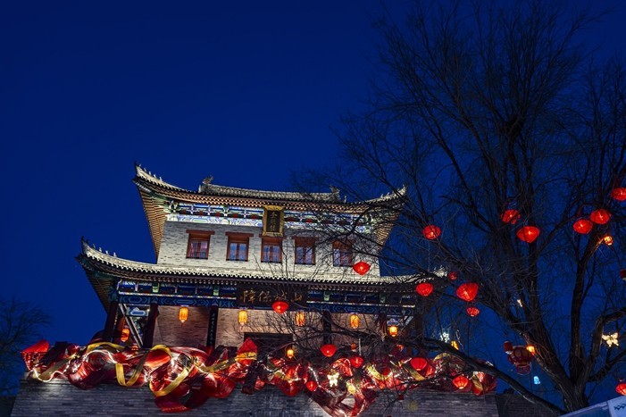 节日里的即墨古城