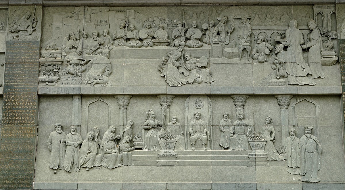 喀什记行：其尼瓦克宾馆的浮雕（稍微特殊的一帖）