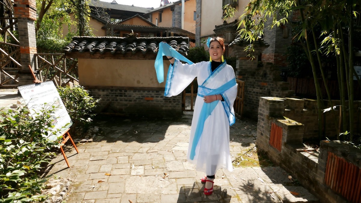 环境人像---小朱湾的美女！