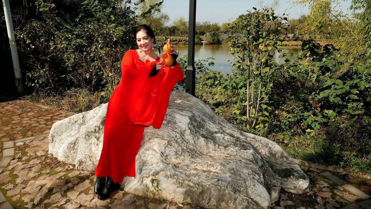 环境人像---小朱湾的美女！