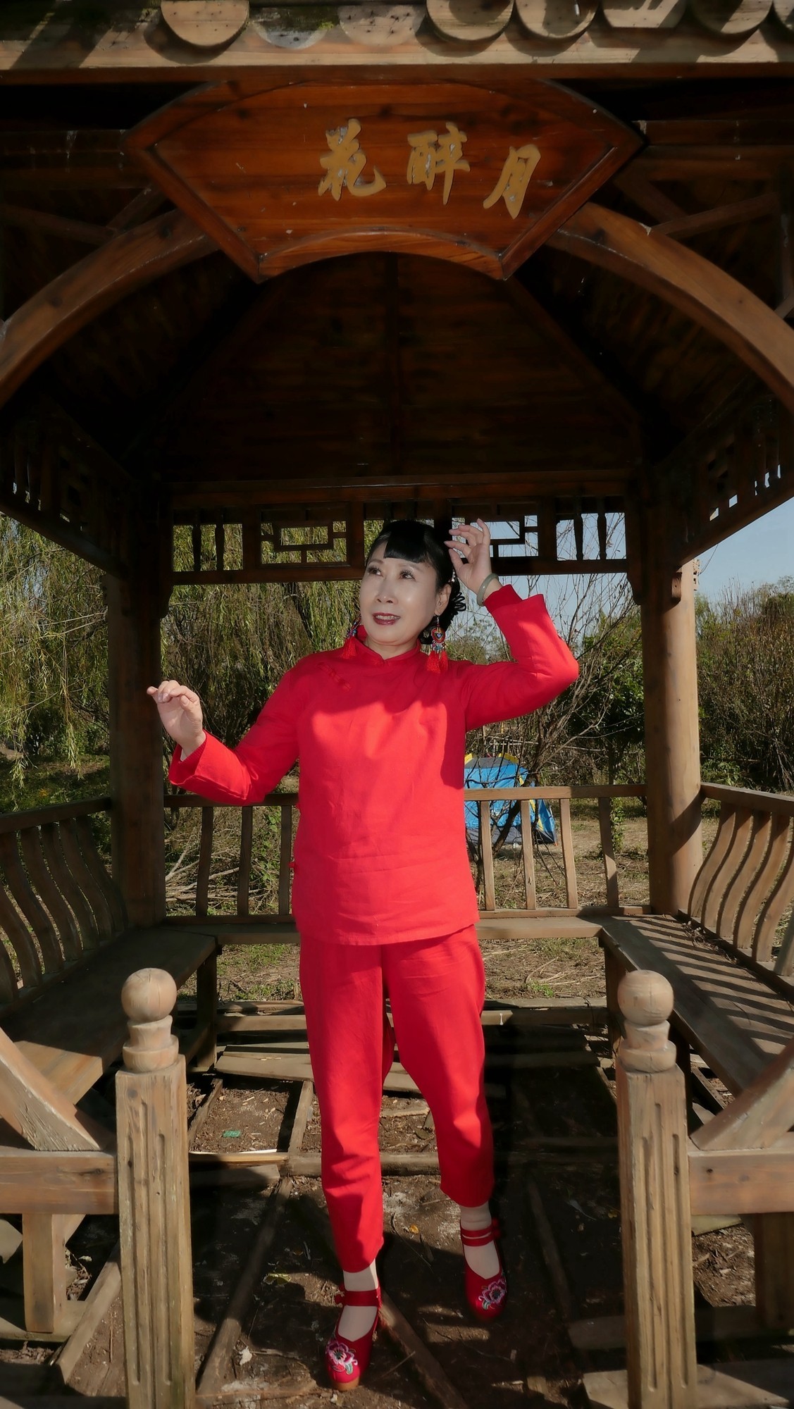 环境人像---小朱湾的美女！