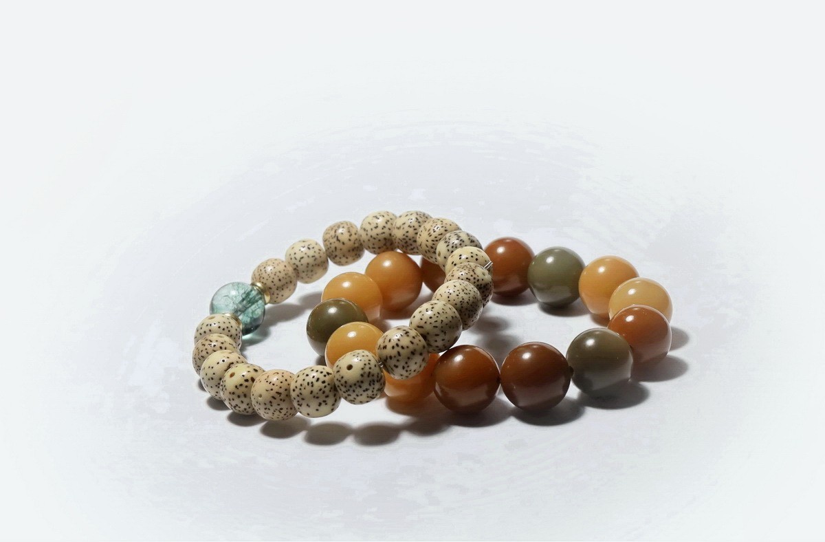 菩提根手串 . 孩子的玩物