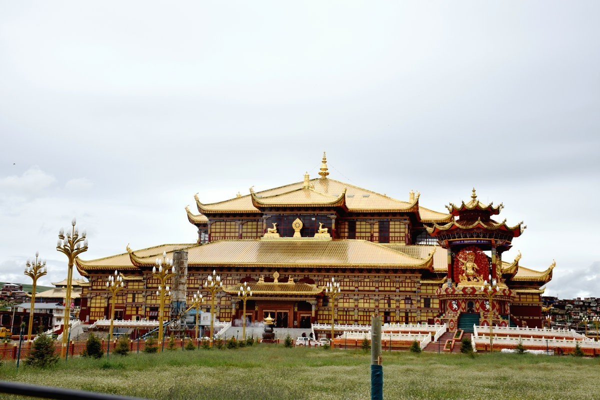 2023夏 黔赣鄂渝川（115）两万女修行者的心灵天堂