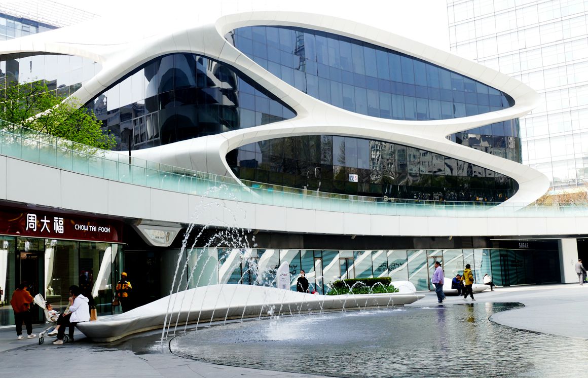 流动的线条--银河SOHO