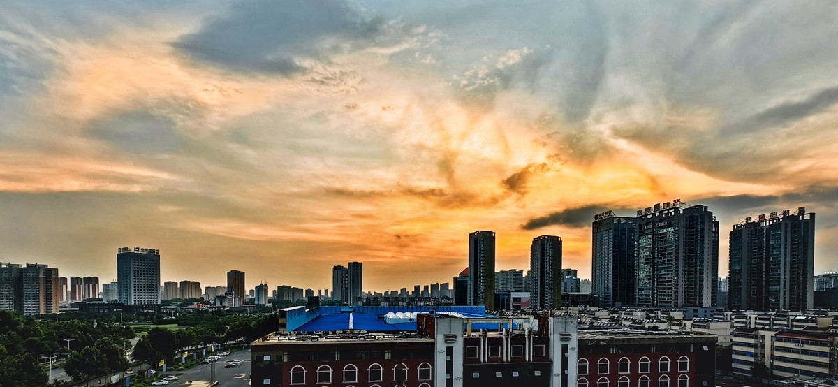 宅家拍夕阳晚霞（手机版）