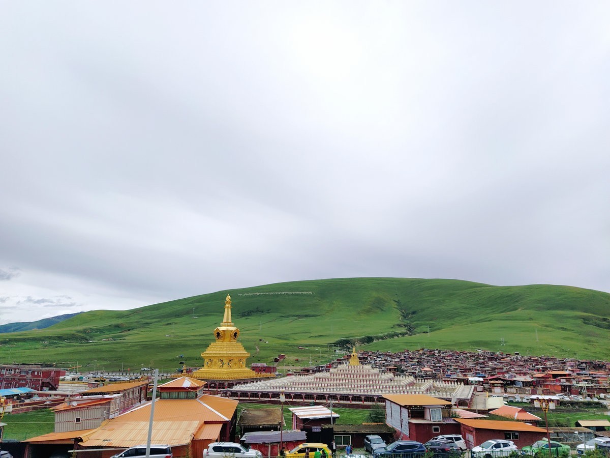 2023夏 黔赣鄂渝川（115）两万女修行者的心灵天堂