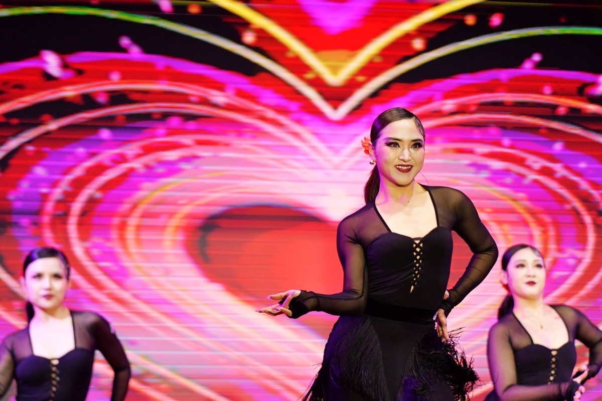 安徽省宁国市宁国星空(中国)2024迎春晚会随拍花絮二