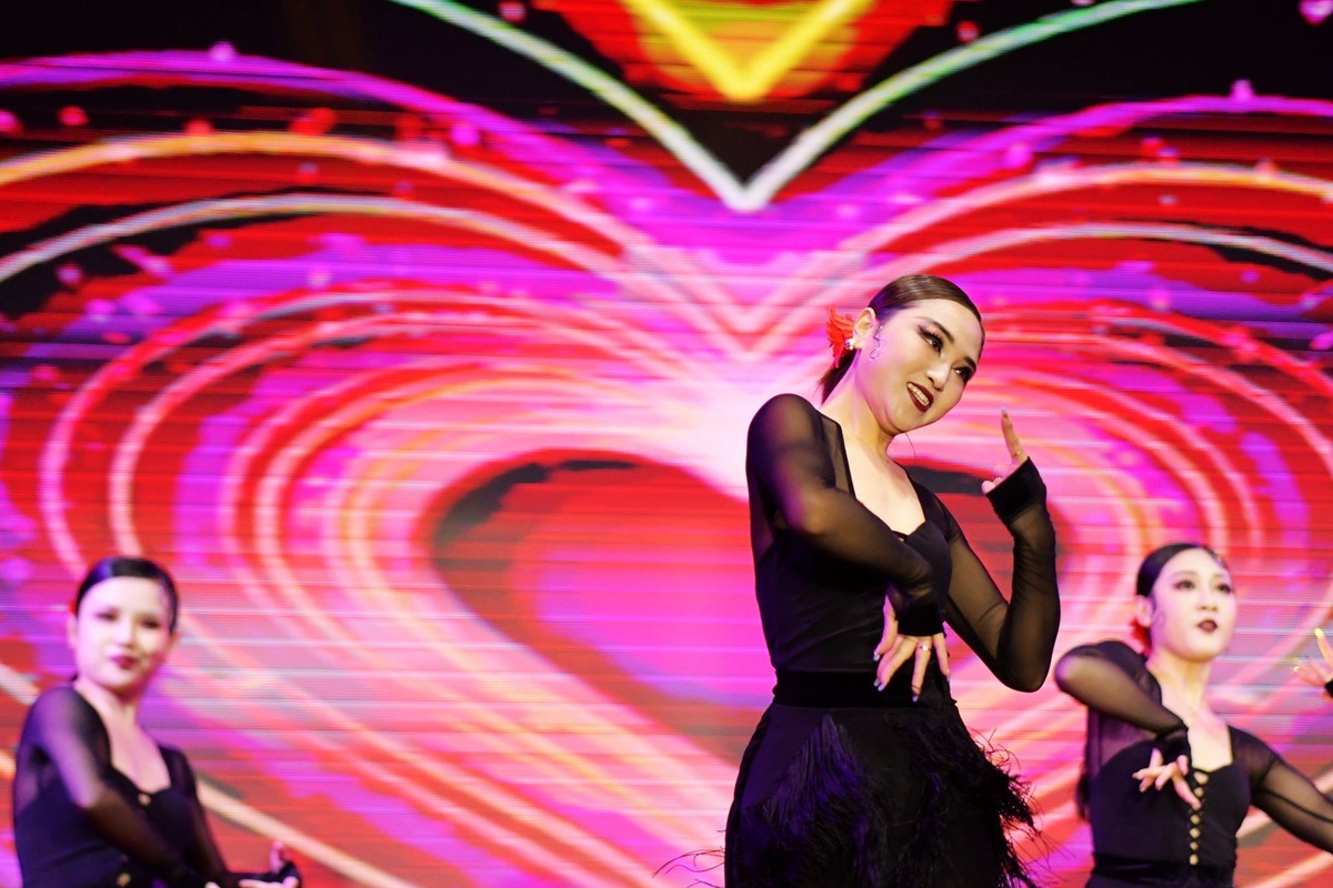 安徽省宁国市宁国星空(中国)2024迎春晚会随拍花絮二