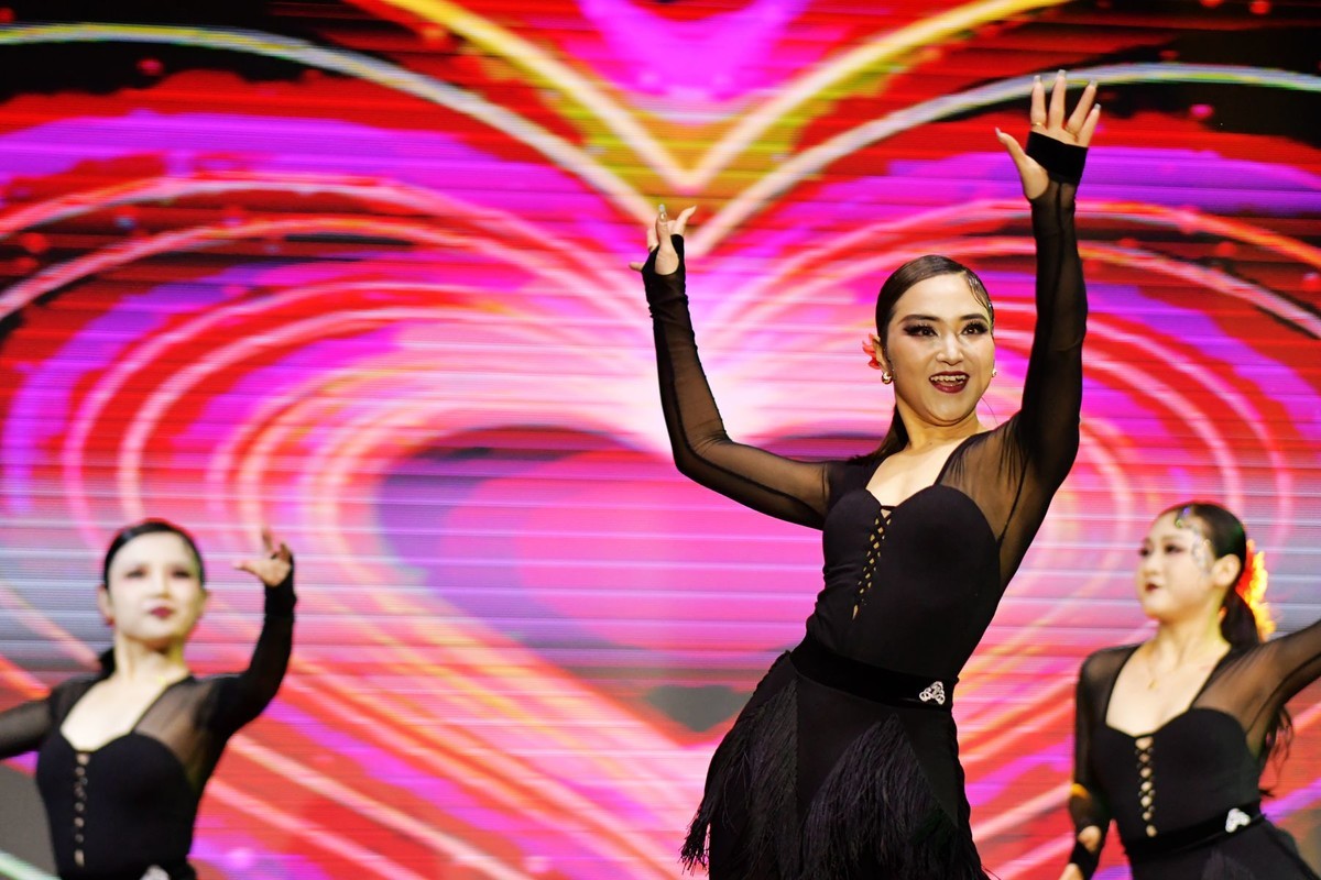 安徽省宁国市宁国星空(中国)2024迎春晚会随拍花絮二