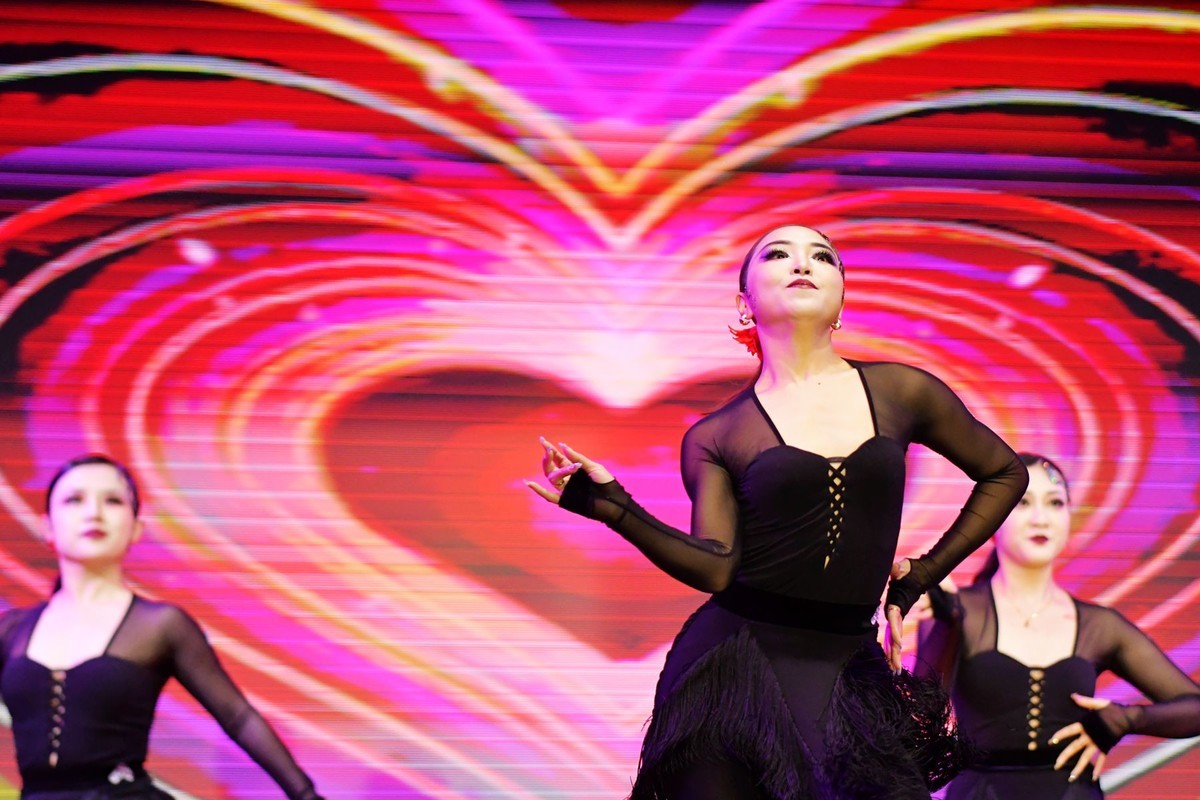 安徽省宁国市宁国星空(中国)2024迎春晚会随拍花絮二