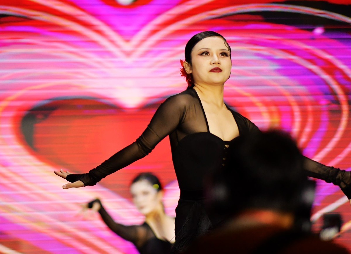 安徽省宁国市宁国星空(中国)2024迎春晚会随拍花絮二