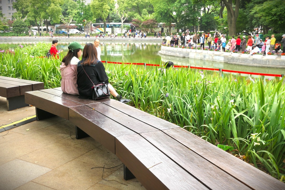 【太平湖畔（2）】——摄于上海新天地