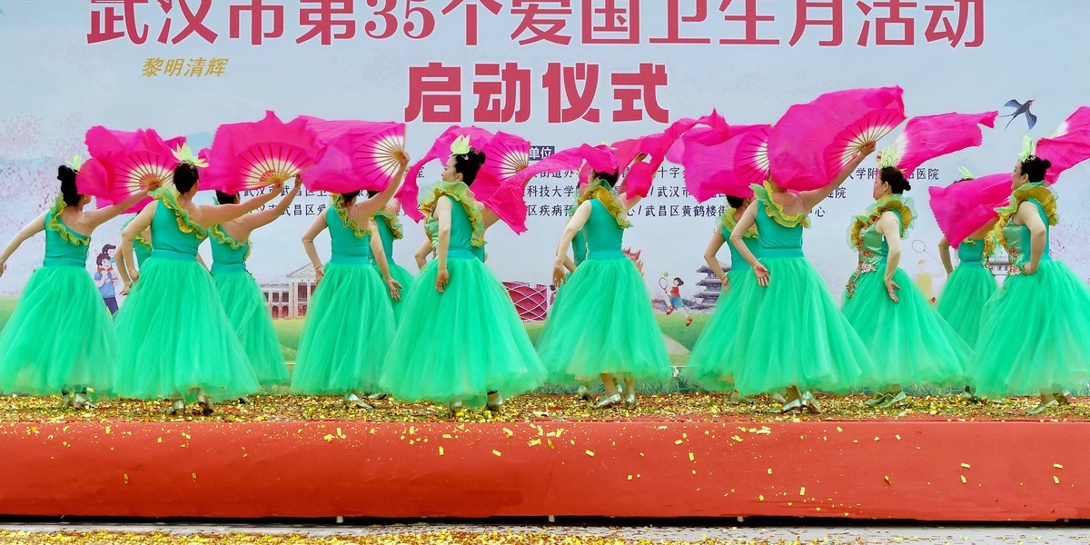 舞蹈：幸福中国一起走—1