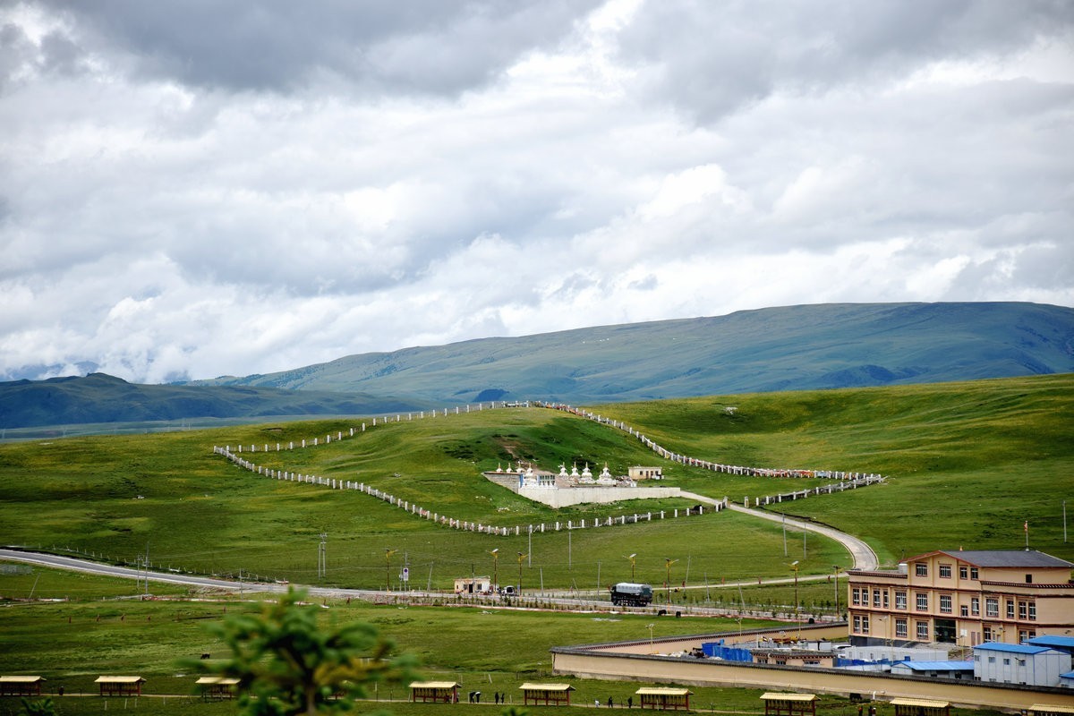 2023夏 黔赣鄂渝川（115）两万女修行者的心灵天堂